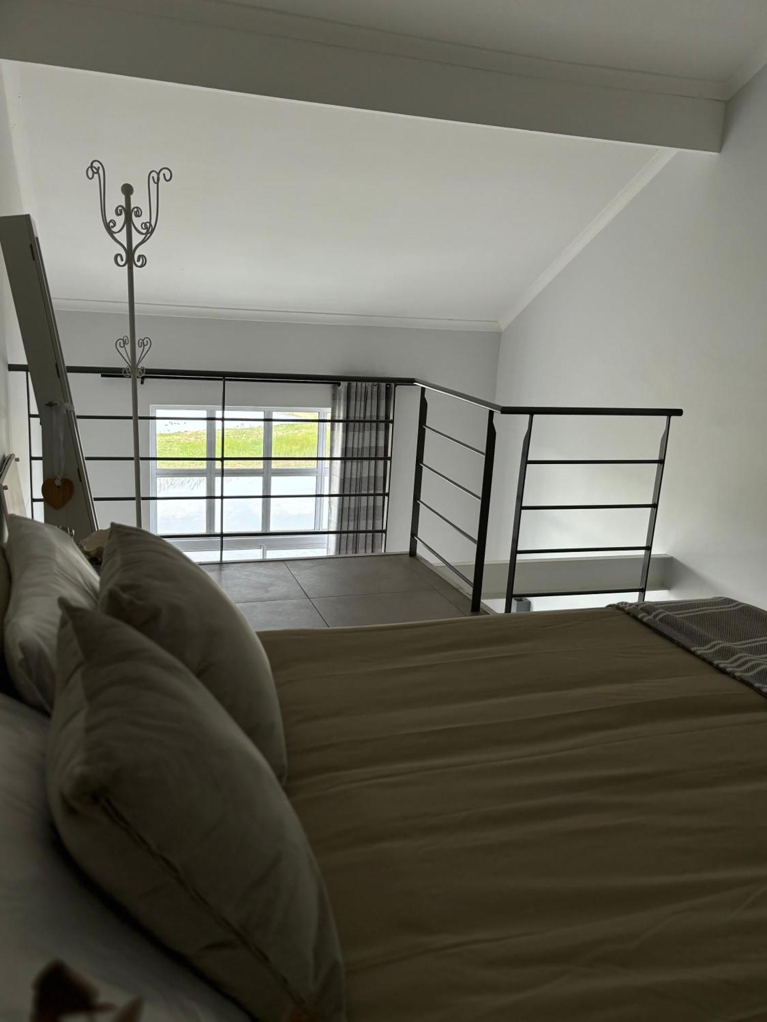 Serene Loft *