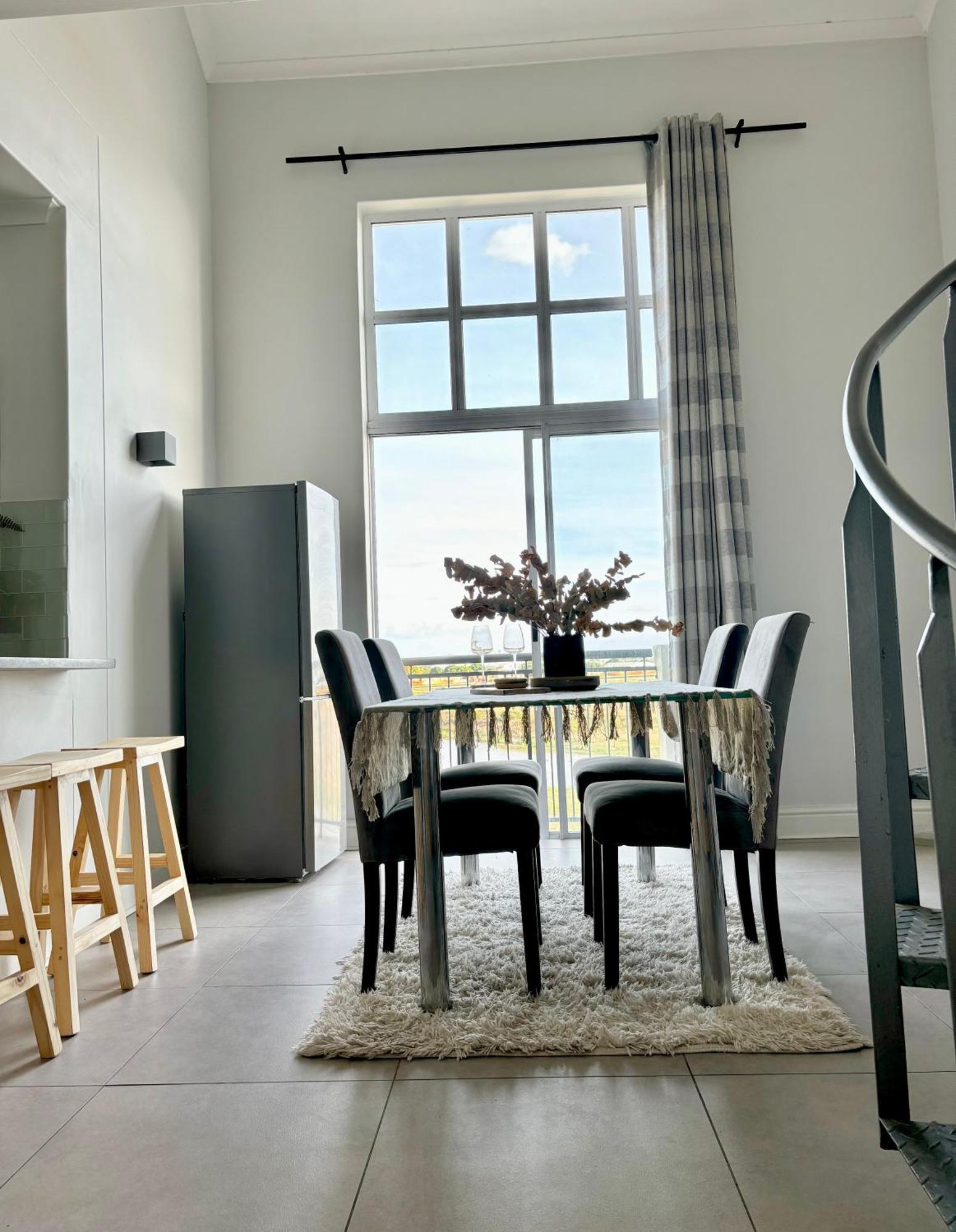 Serene Loft * Cape Town